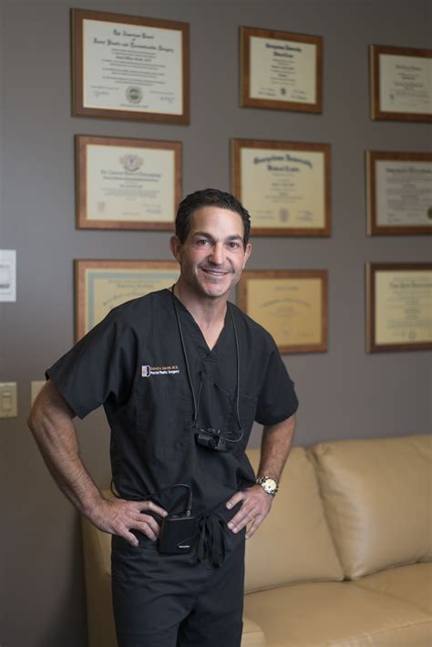AAFPRS Surgeon Profile.